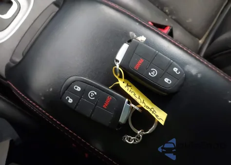 2016 Dodge Journey R/T z USA, uszkodzony, nr VIN 3C4PDDEGXGT117419